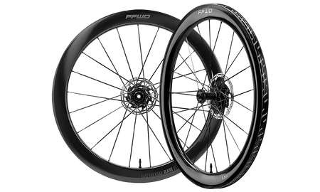 Komplet kół RAW GLOSSY SET FCC (55MM) 21H/21H FFWD/CERAMICSPEED 2:1 DBCL 12MM TA